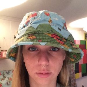 Patterned Vanguard bucket hat